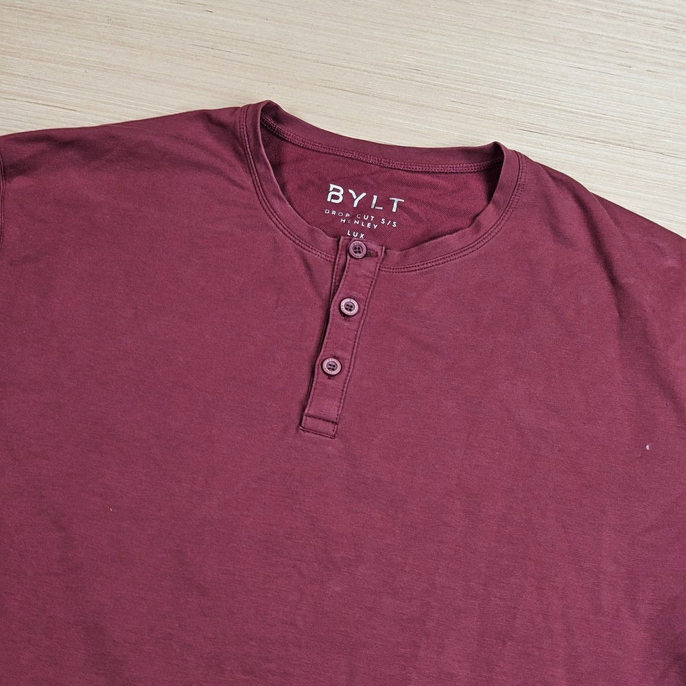 BYLT Drop Cut Short Sleeve Lux Henley Mens L Burgundy Casual Tee Athleisure
